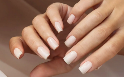 Peut-on Faire des Poses en Gel (gainage ou extensions Chablon) sur des Ongles Sensibles, Sensibilisés, Fins ou Cassants ?